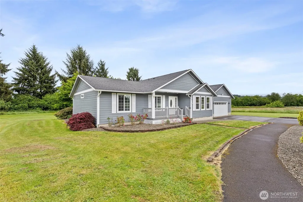 5 Martin Lane Raymond WA 98577