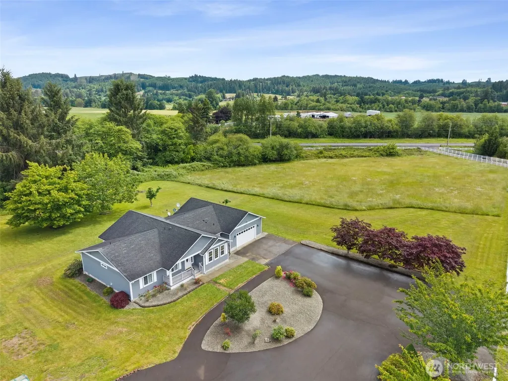 5 Martin Lane Raymond WA 98577