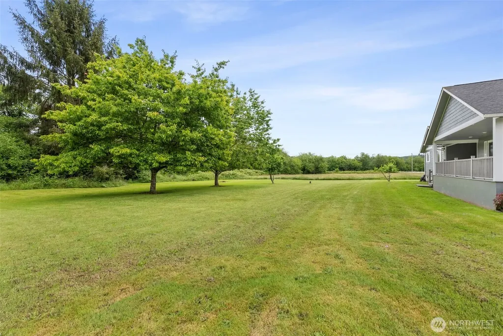 5 Martin Lane Raymond WA 98577