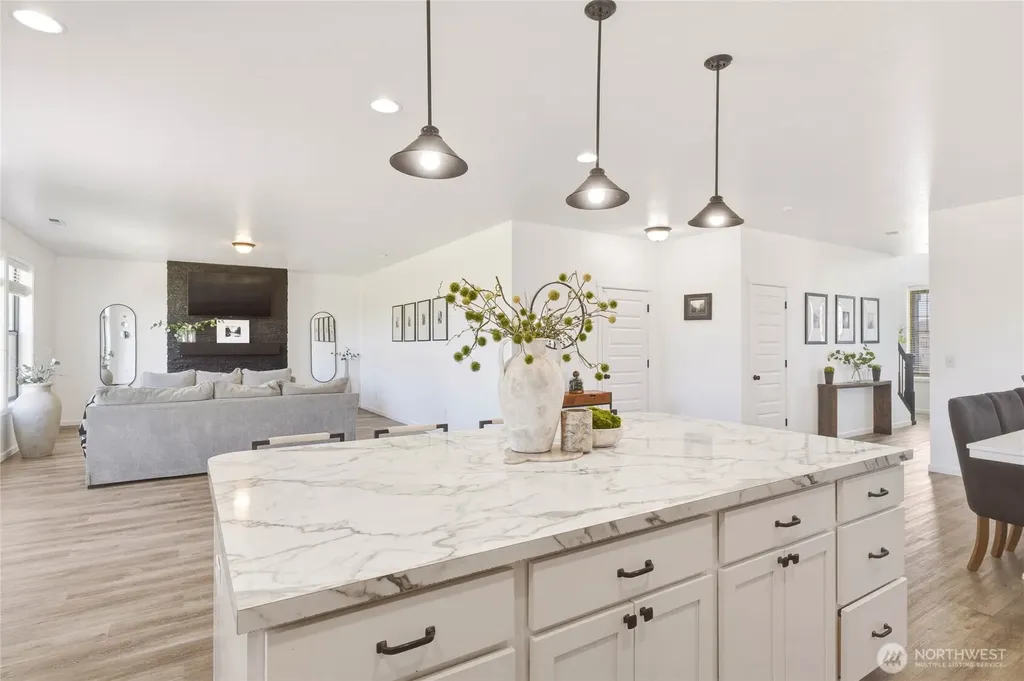 215 L Street NE Quincy WA 98848
