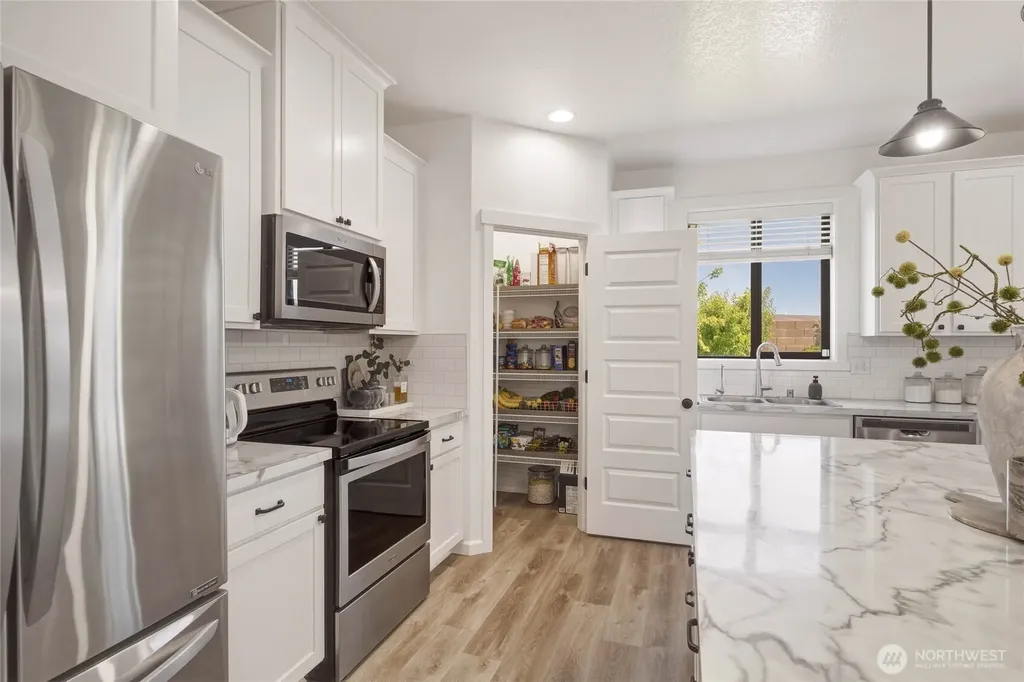 215 L Street NE Quincy WA 98848