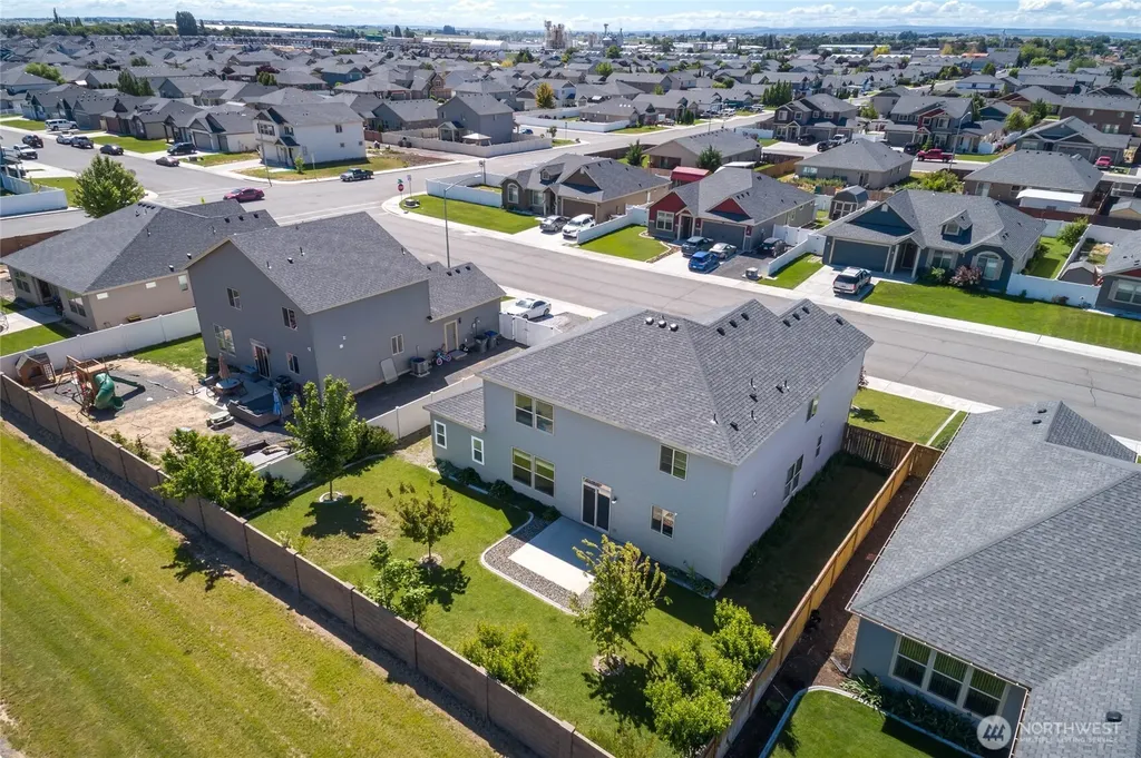 215 L Street NE Quincy WA 98848