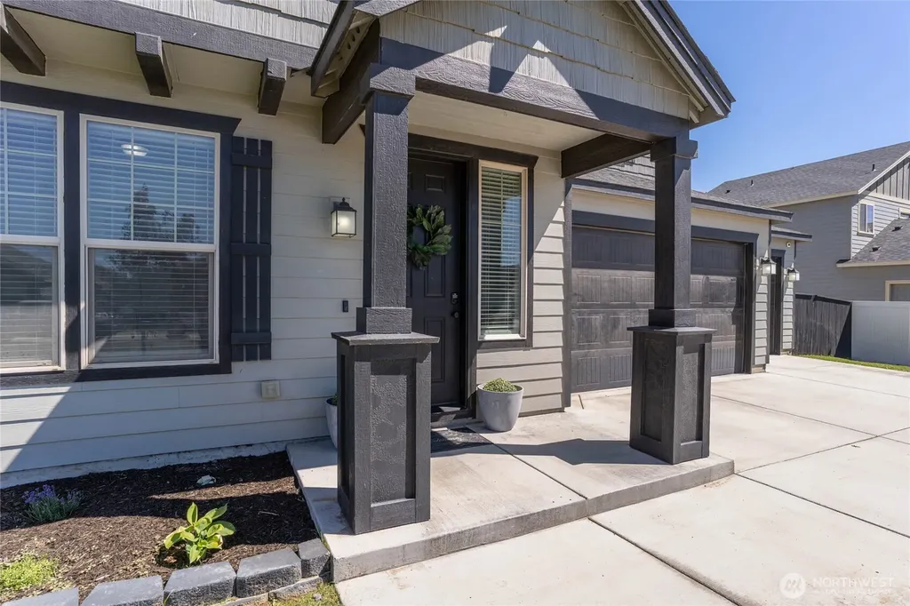 215 L Street NE Quincy WA 98848