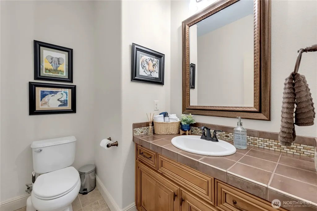 3412 NW Lacamas Camas WA 98607