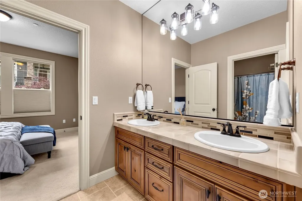 3412 NW Lacamas Camas WA 98607