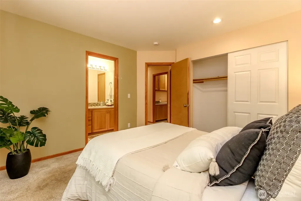 7507 27th Street Ct NW Gig Harbor WA 98335