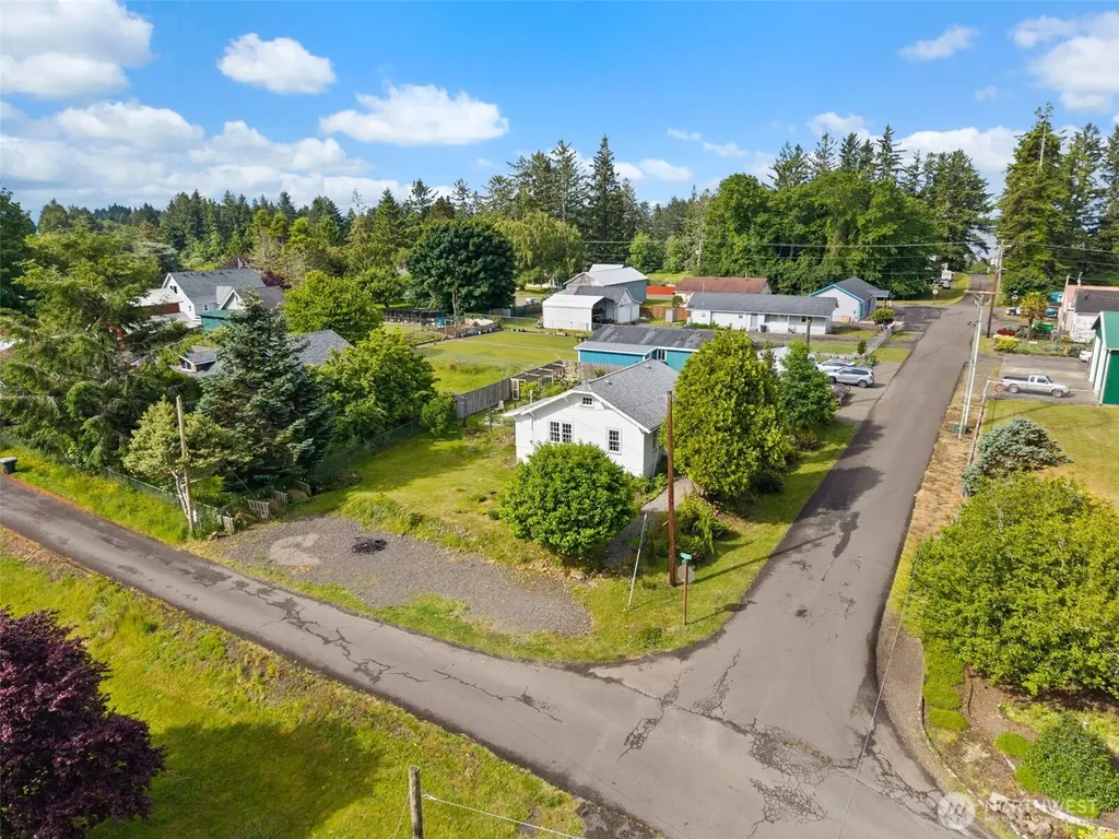 12 Main Street E South Bend WA 98586