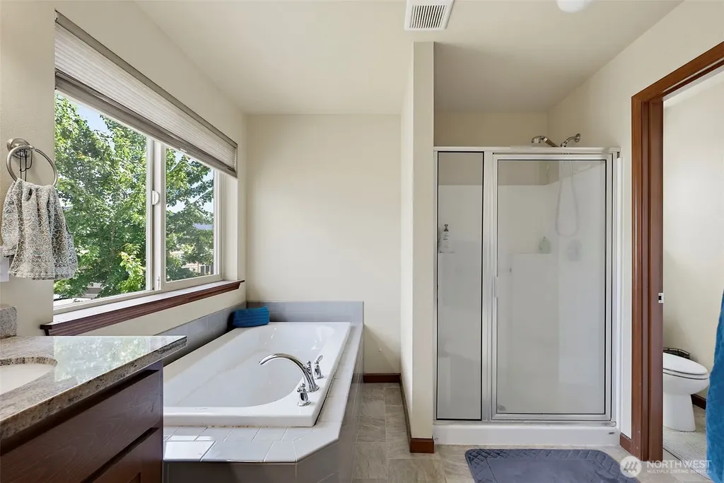 916 Boatman Avenue NW Orting WA 98360