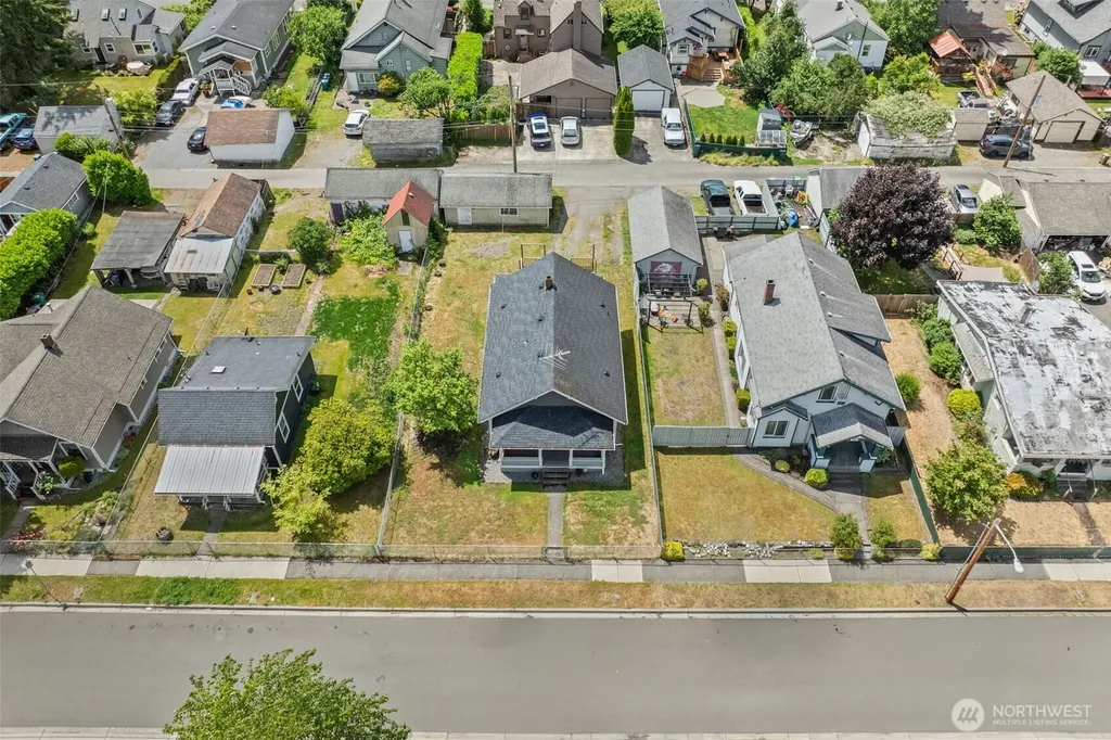 107 G Street SE Auburn WA 98002