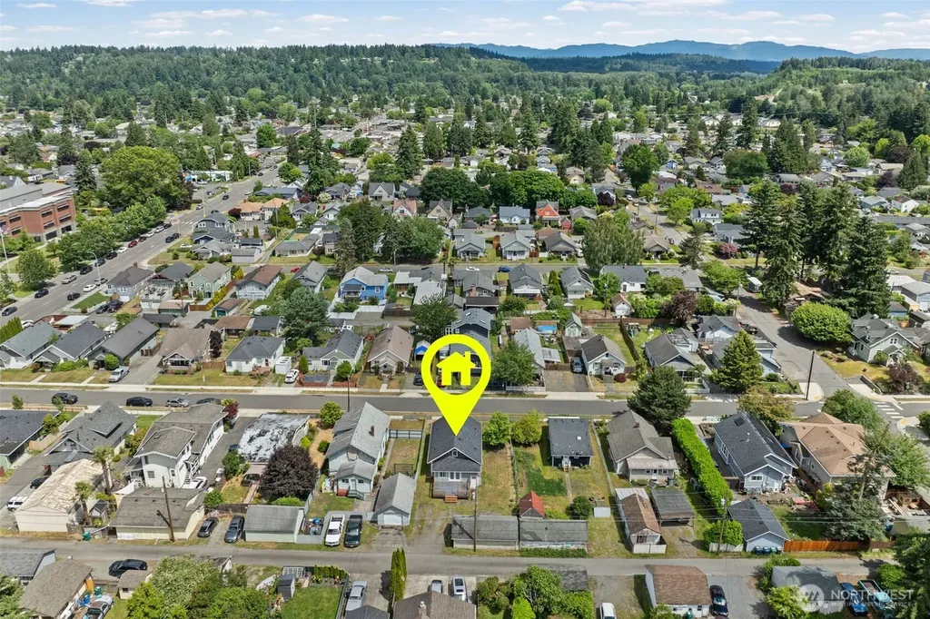 107 G Street SE Auburn WA 98002