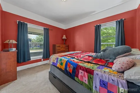 107 G Street SE Auburn WA 98002