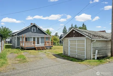 107 G Street SE Auburn WA 98002