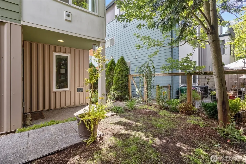 470 N 130th Street Seattle WA 98133