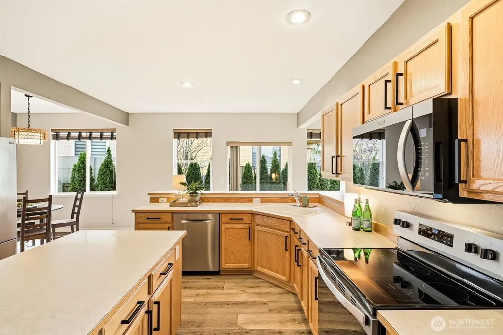 26826 118th Court SE Kent WA 98030