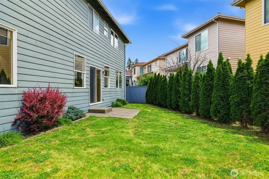 26826 118th Court SE Kent WA 98030