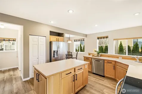 26826 118th Court SE Kent WA 98030
