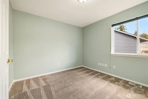 26826 118th Court SE Kent WA 98030