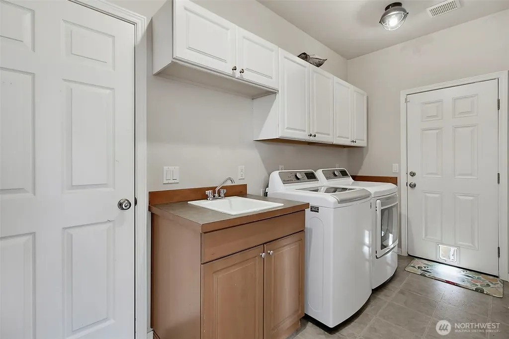7310 223rd Avenue Ct E Buckley WA 98321
