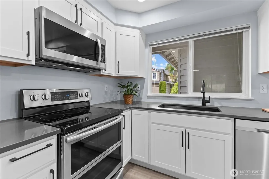 5730 14th Drive W Everett WA 98203