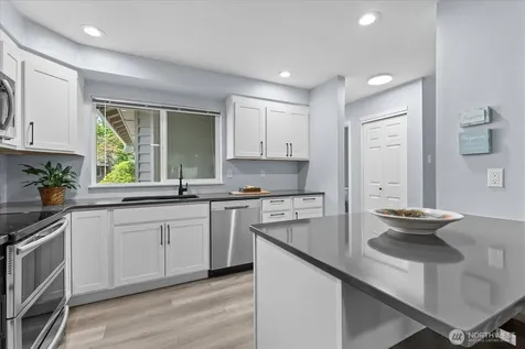 5730 14th Drive W Everett WA 98203