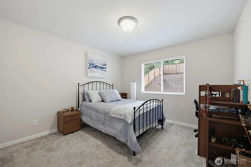 12836 Jammer Place NW Silverdale WA 98383