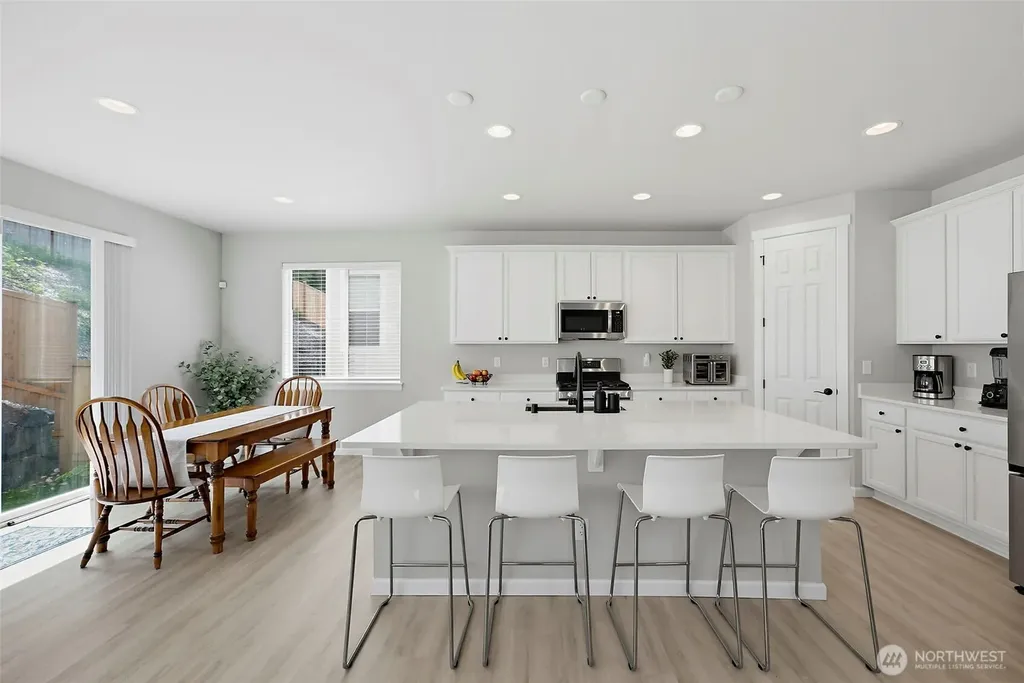 12836 Jammer Place NW Silverdale WA 98383