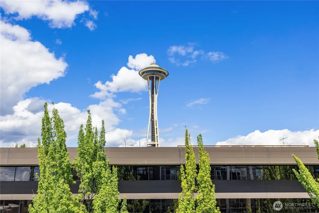 2911 2nd Avenue Seattle WA 98121