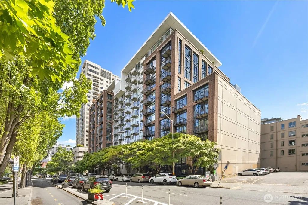2911 2nd Avenue Seattle WA 98121