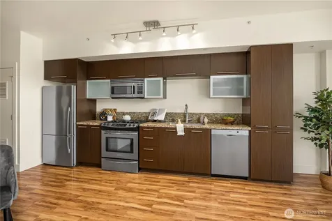 2911 2nd Avenue Seattle WA 98121