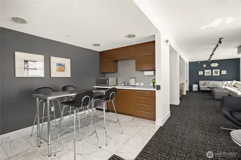 2911 2nd Avenue Seattle WA 98121
