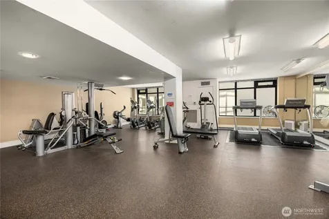 2911 2nd Avenue Seattle WA 98121