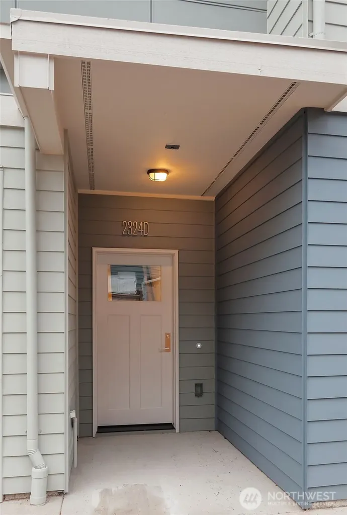 2324 N 185th Street Shoreline WA 98133