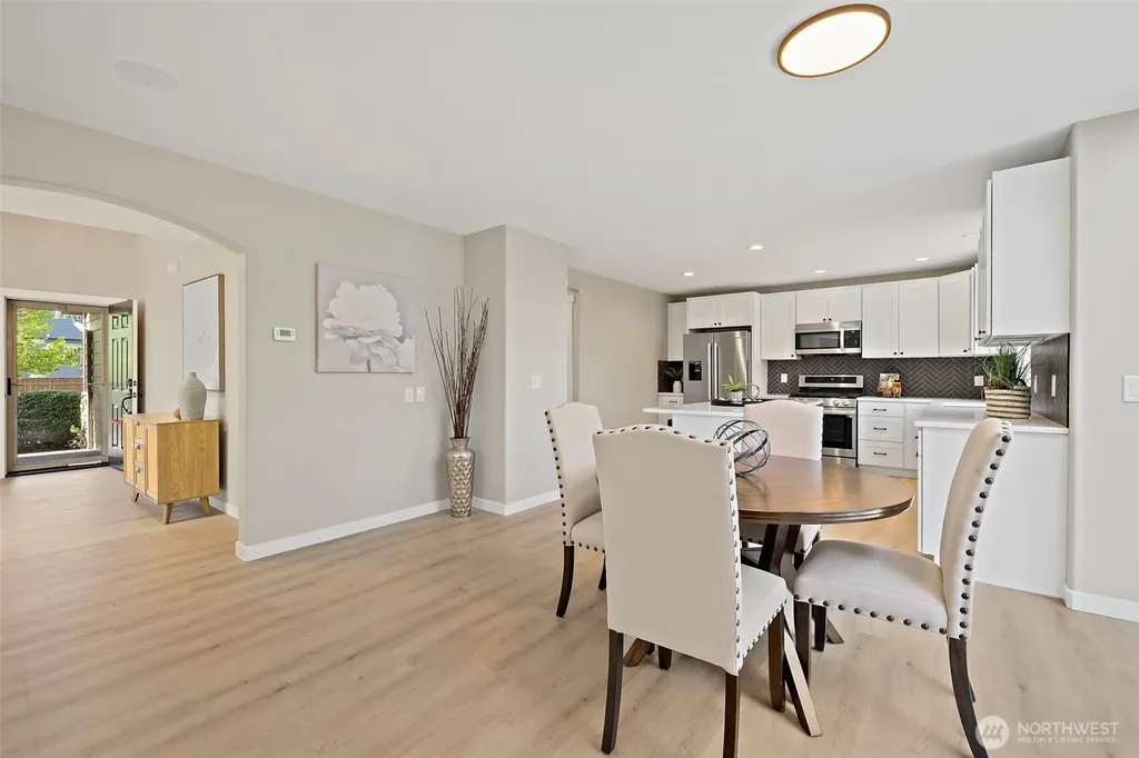 22512 SE 281st Street Maple Valley WA 98038