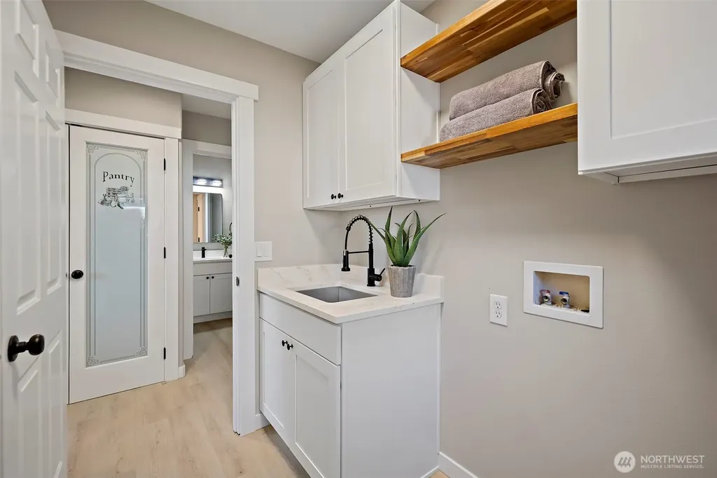 22512 SE 281st Street Maple Valley WA 98038