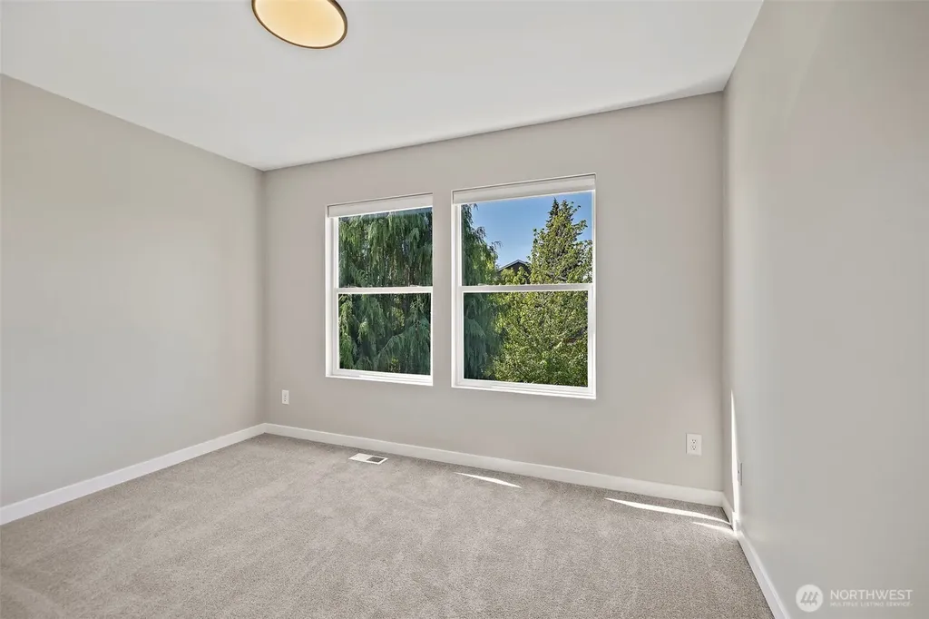 22512 SE 281st Street Maple Valley WA 98038