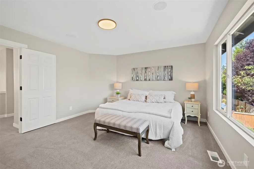 22512 SE 281st Street Maple Valley WA 98038