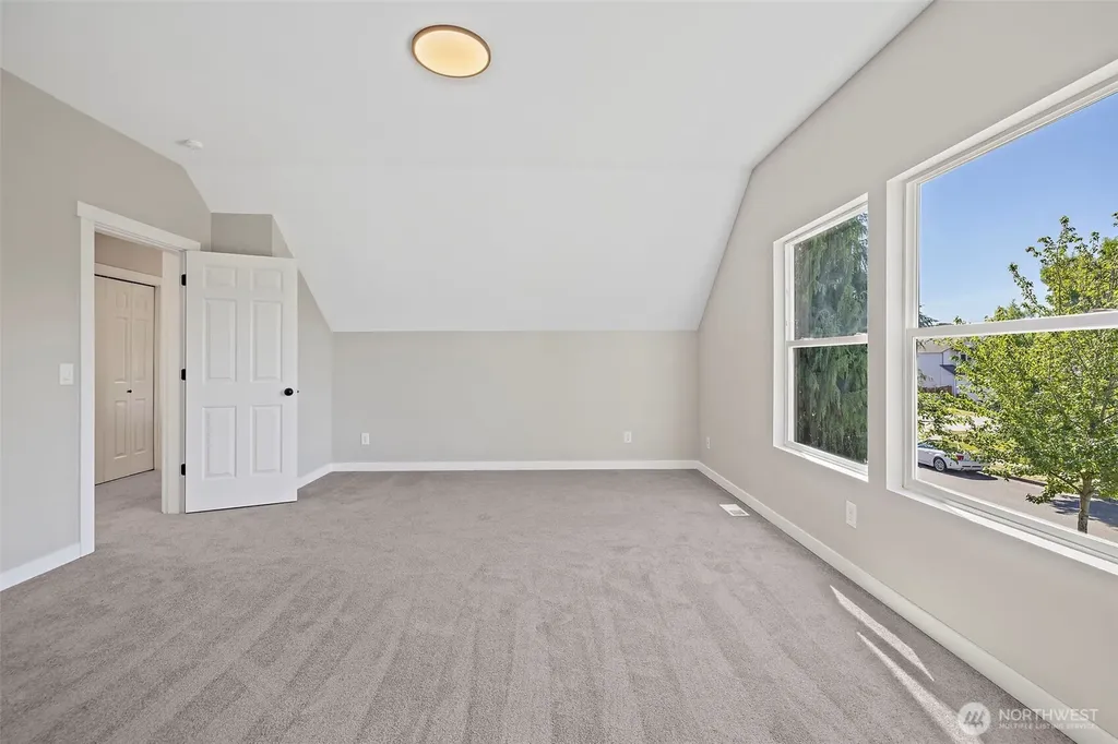 22512 SE 281st Street Maple Valley WA 98038