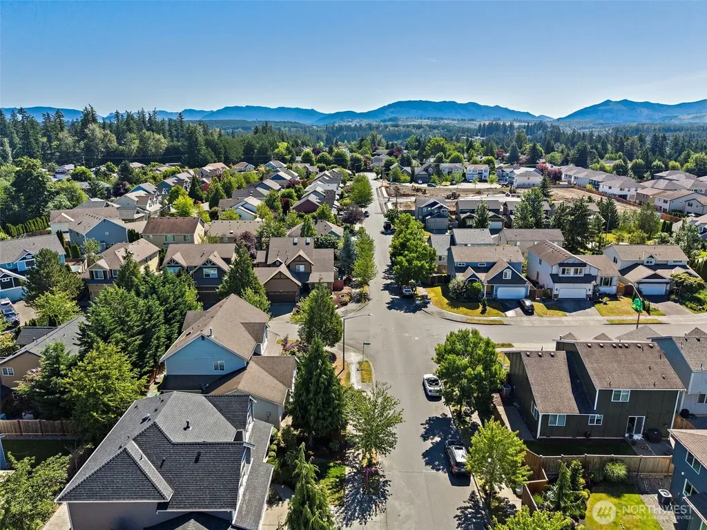 22512 SE 281st Street Maple Valley WA 98038