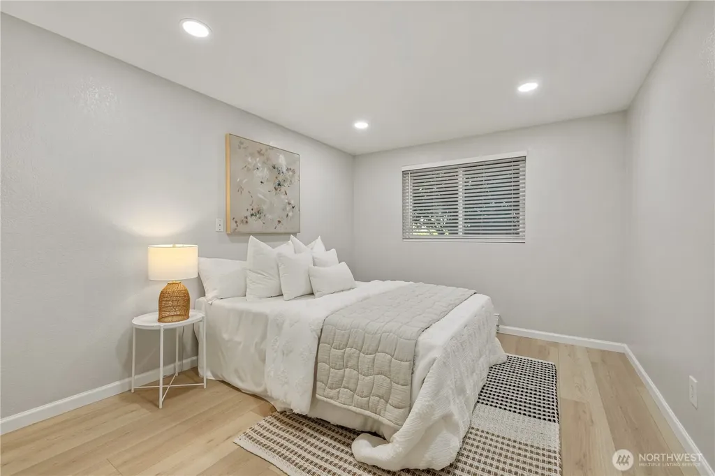 738 Kirkland Circle Kirkland WA 98033