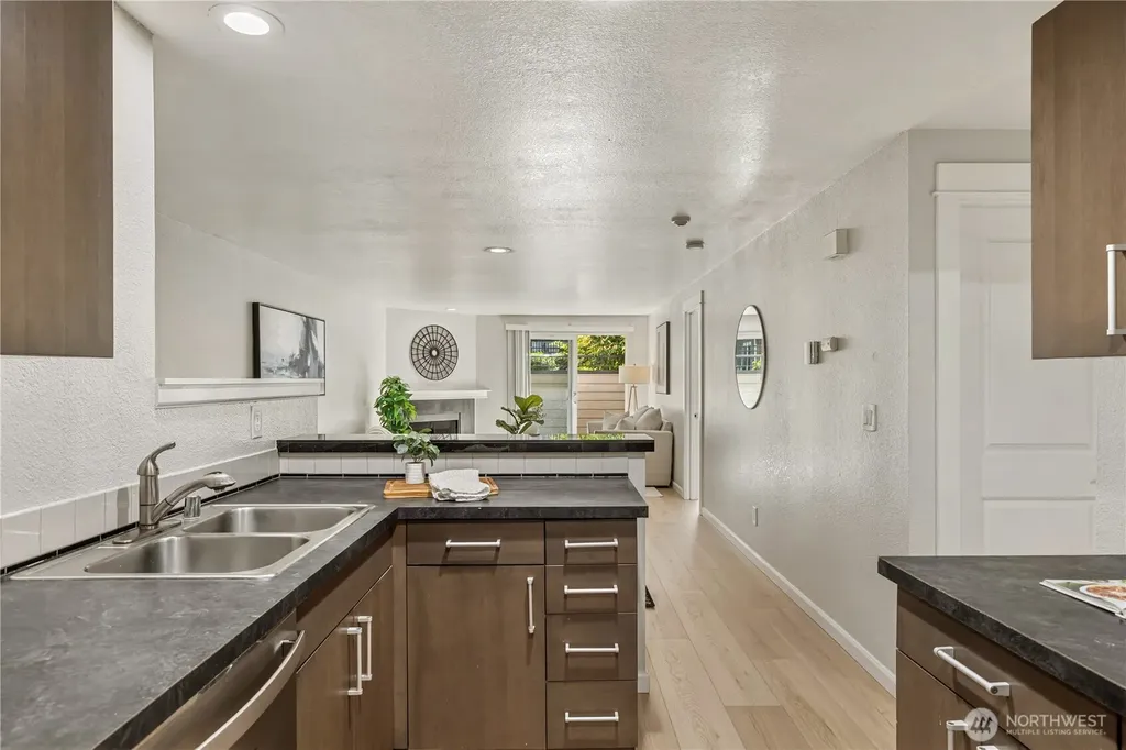 738 Kirkland Circle Kirkland WA 98033