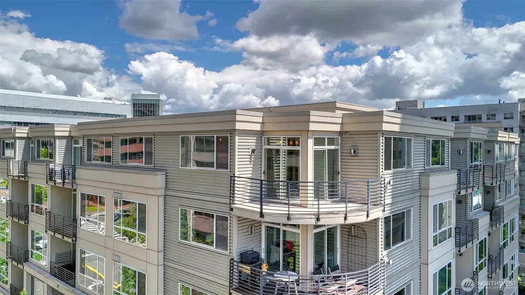 300 110th Avenue NE Bellevue WA 98004