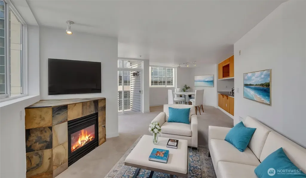 300 110th Avenue NE Bellevue WA 98004