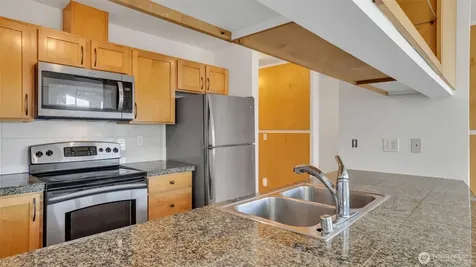 300 110th Avenue NE Bellevue WA 98004