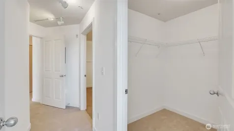 300 110th Avenue NE Bellevue WA 98004