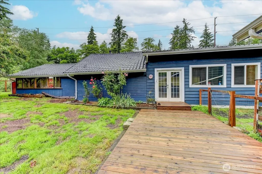 18115 185th Avenue NE Woodinville WA 98072