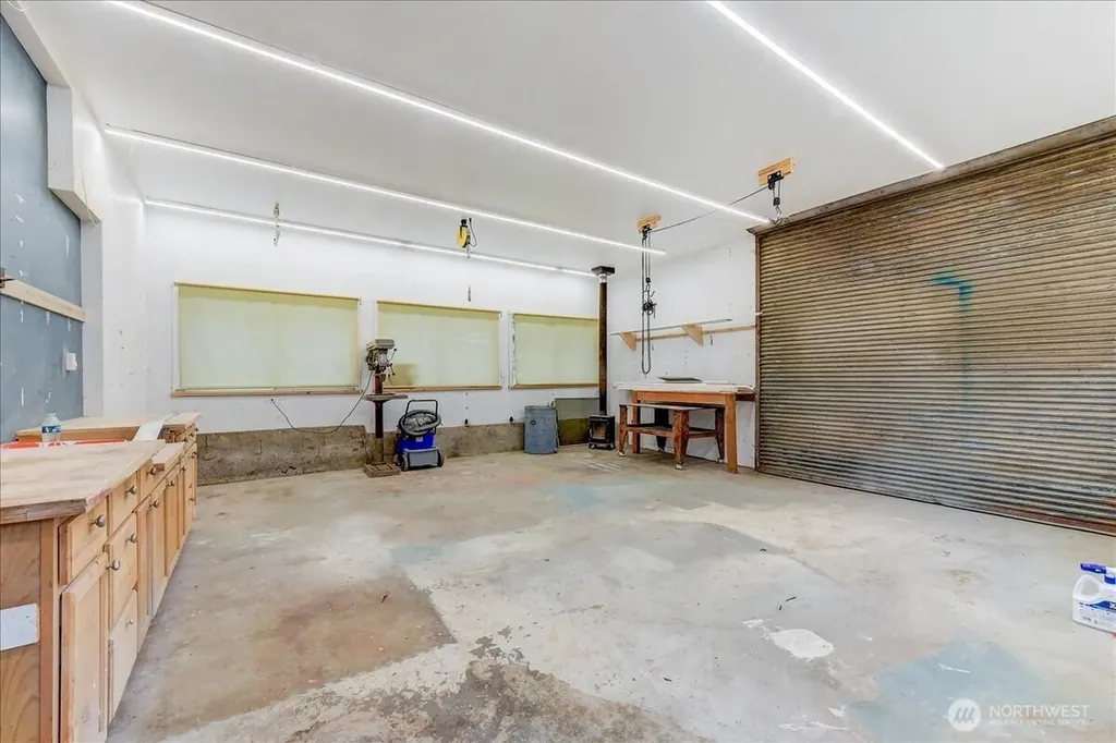 18115 185th Avenue NE Woodinville WA 98072