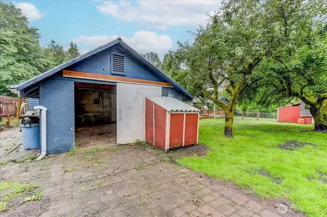 18115 185th Avenue NE Woodinville WA 98072