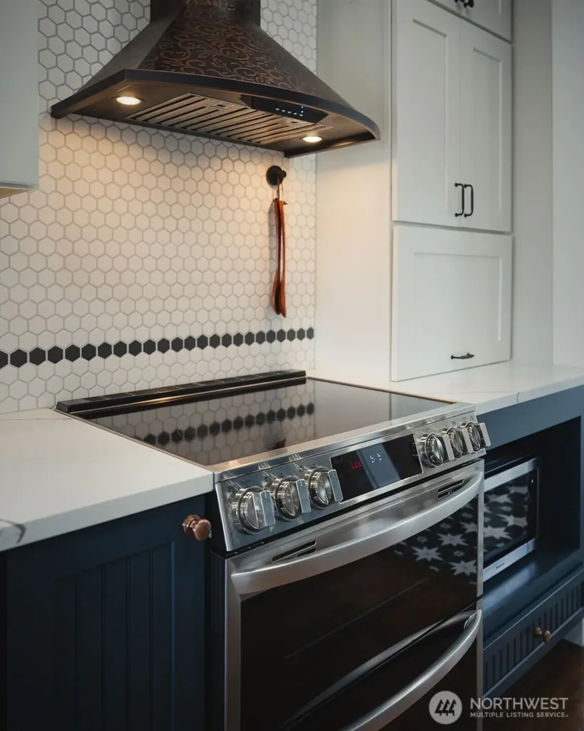 11310 SE Southworth Drive Port Orchard WA 98366