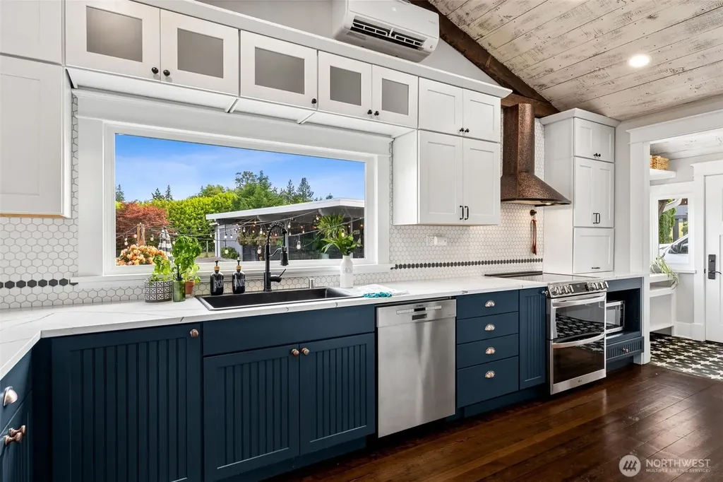 11310 SE Southworth Drive Port Orchard WA 98366