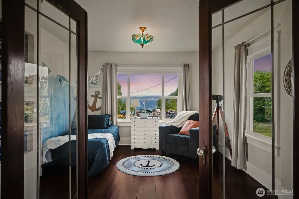 11310 SE Southworth Drive Port Orchard WA 98366